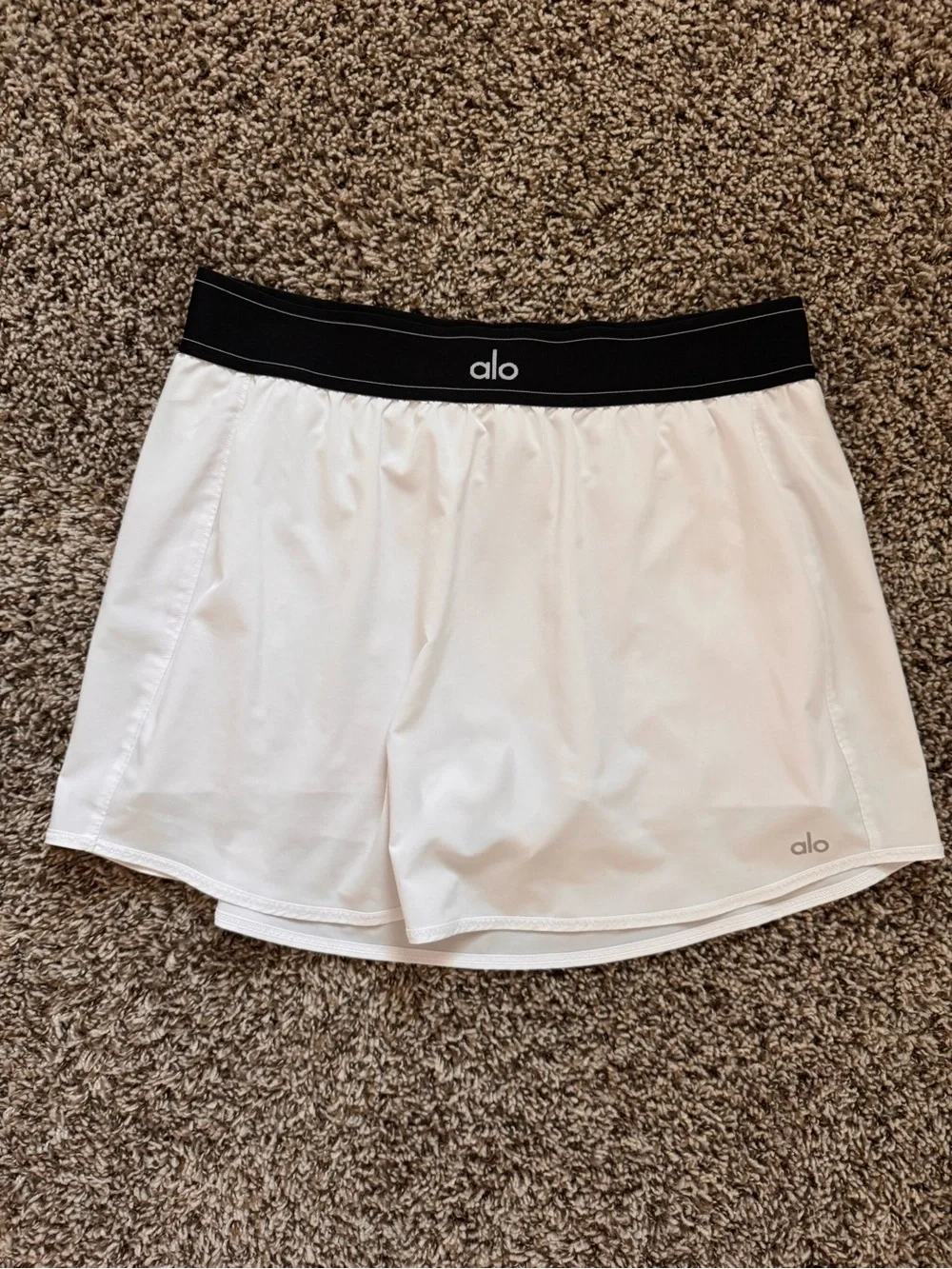 ALO Yoga White Athletic Skort with Black Waistband